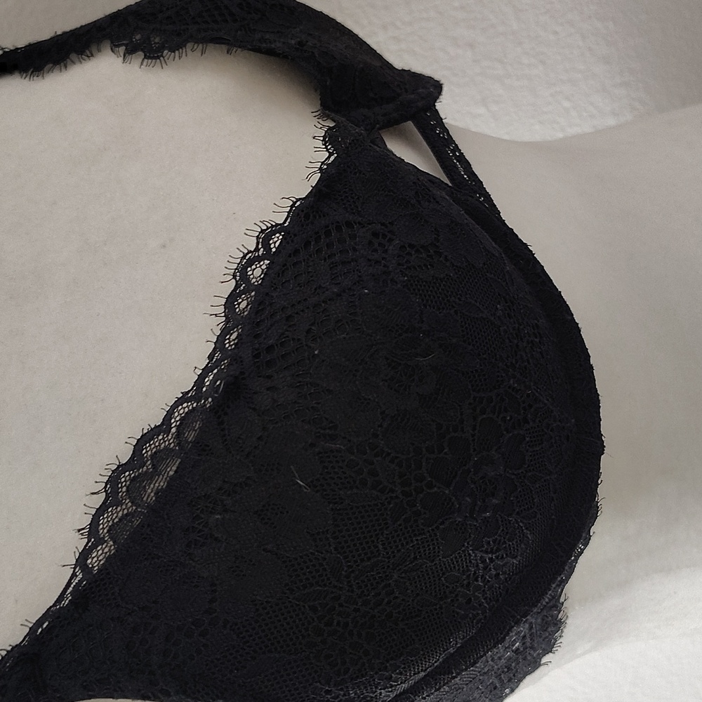 H&M Black Lacey bra Size 34C - Picture 3 of 6